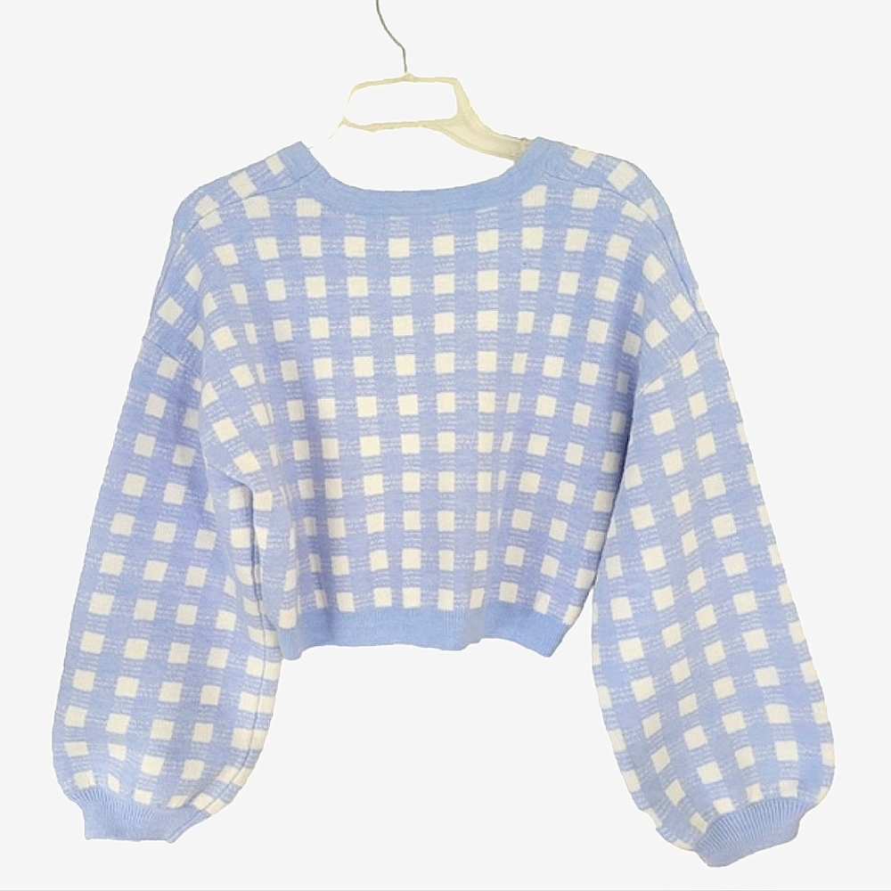 Women's Cropped Gingham Plaid Spring Cardigan - Picture 2 of 8